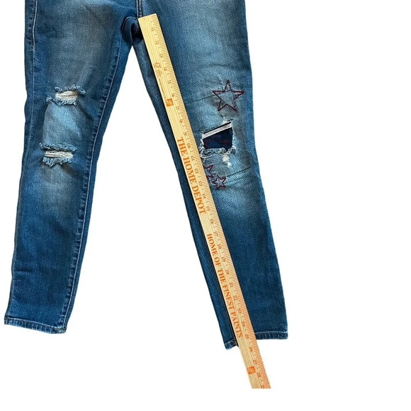 Rock & Republic Jeans Kashmiere Ankle Blue Denim Distressed Star
Patches Size 4 - Picture 11 of 13